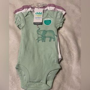 Newborn baby girl clothing bundle